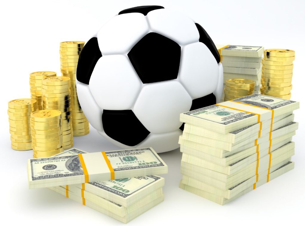 Спортивные рубли. Мяч с деньгами. Ставки на спорт. Футбольный мяч и деньги. Ставки на спорт деньги.